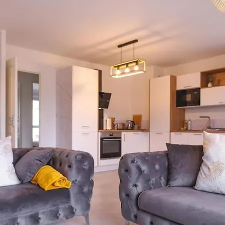 Apartment Superbe 2 - Parking Gratuit Bourg-en-Bresse