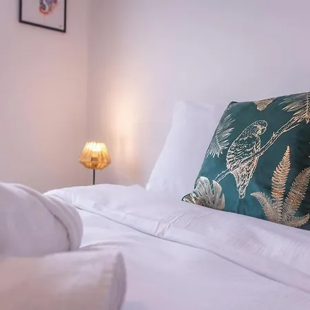 Superbe 2 - Parking Gratuit Apartment